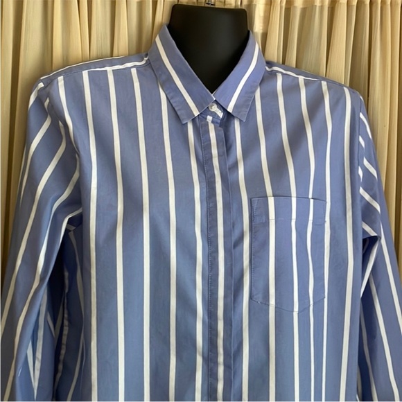 Banana Republic Blue and White Striped Top - Picture 2 of 8